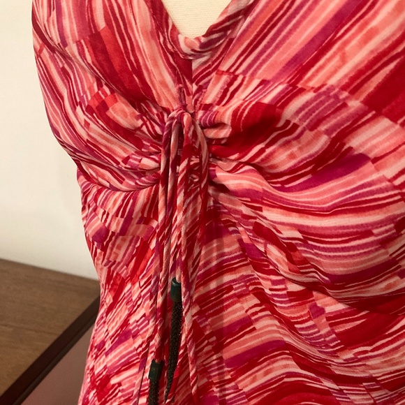 Sleeveless Summer Dress - Picture 4 of 6